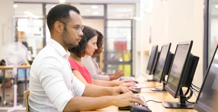 What is CCNA Training Online? Benefits and Key Features